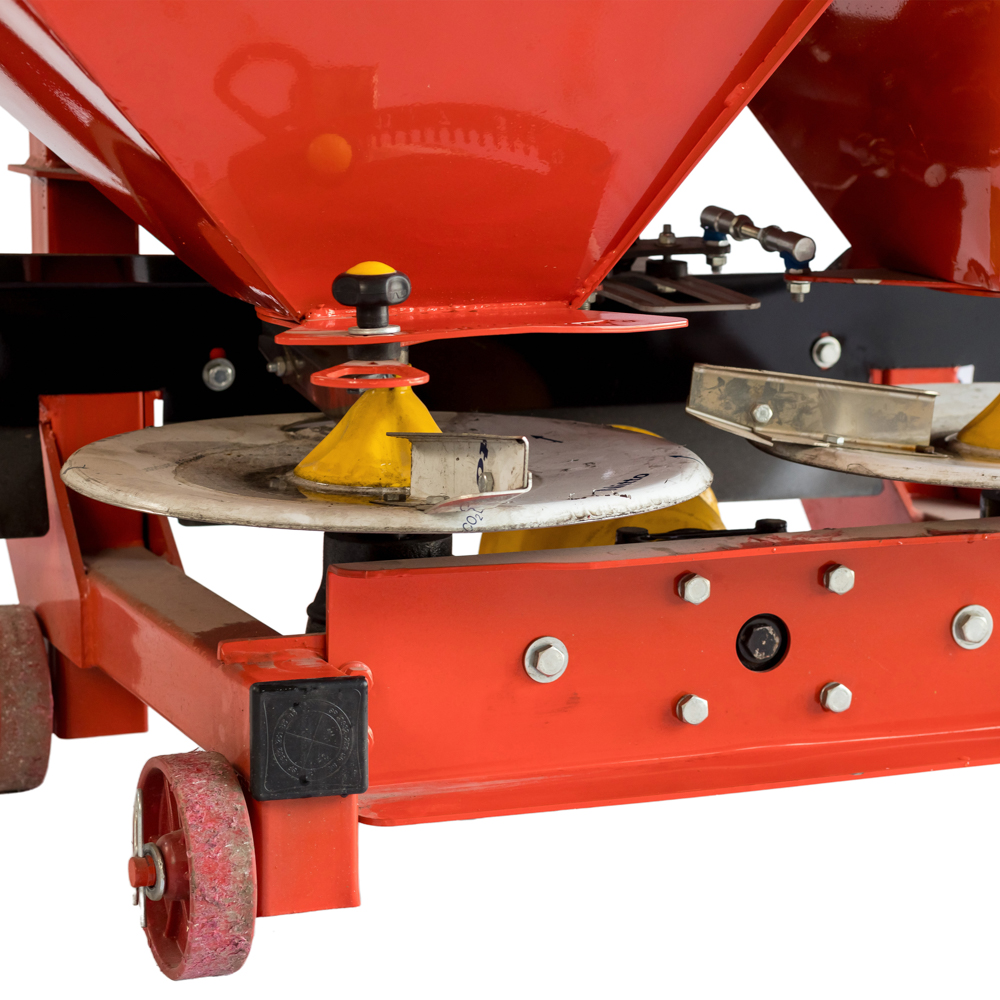 Rasipač đubriva 1500l sa kardanom - Image 4