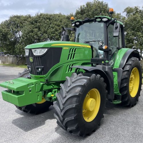 John deere 6195m 1