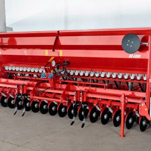 Сеалка за жито Irtem со 31 ред, дупли диск , со депозитори за ѓубриво