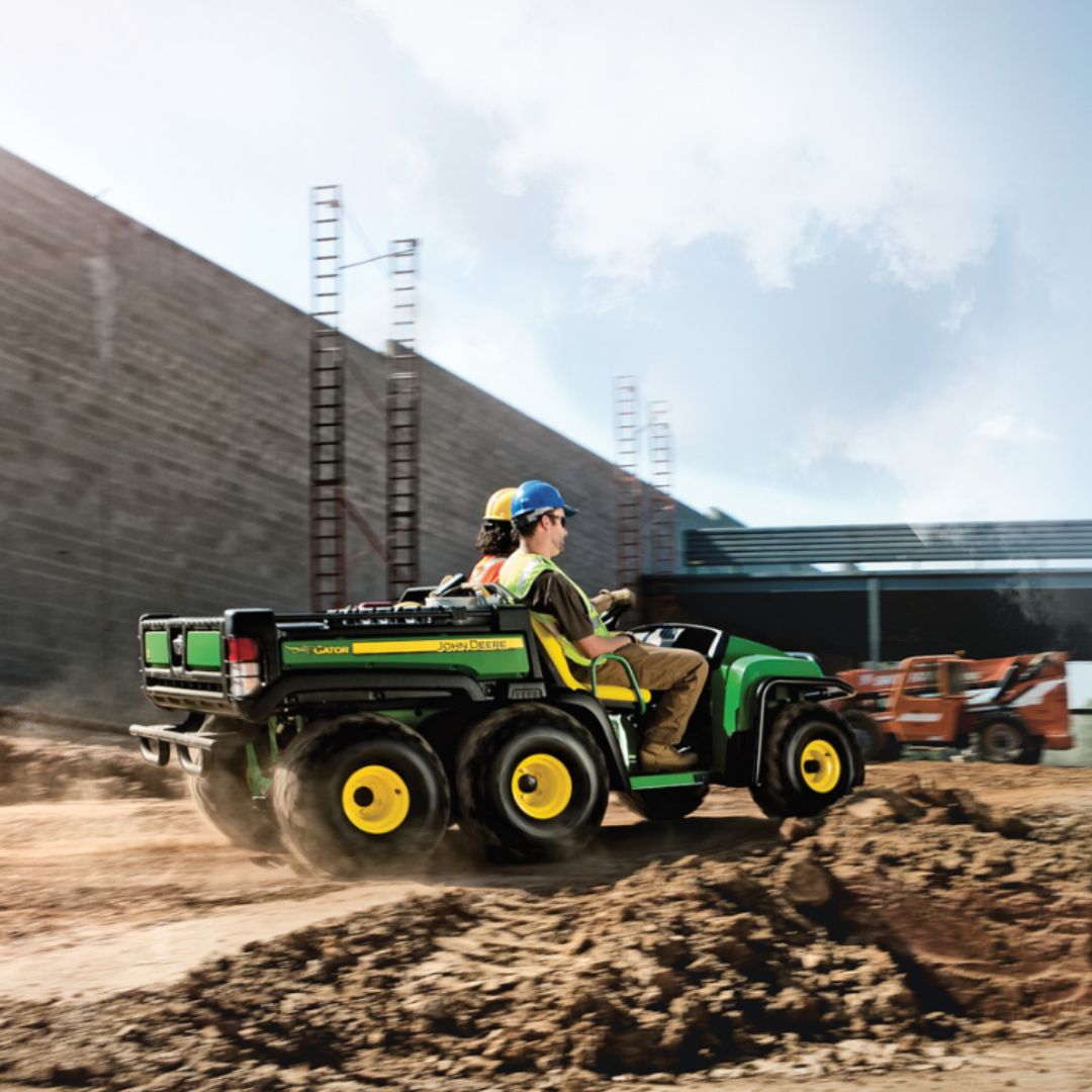 Возило „John Deere Гатор TH 6x4“ - Image 3