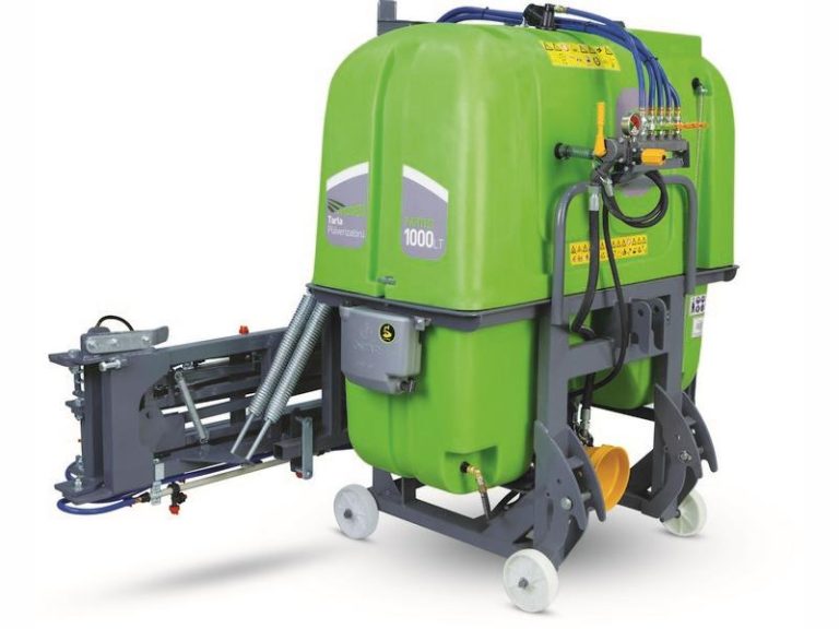 Prskalica Ontar-Bufer  1000l sa hidrauličnim ramom 16 m